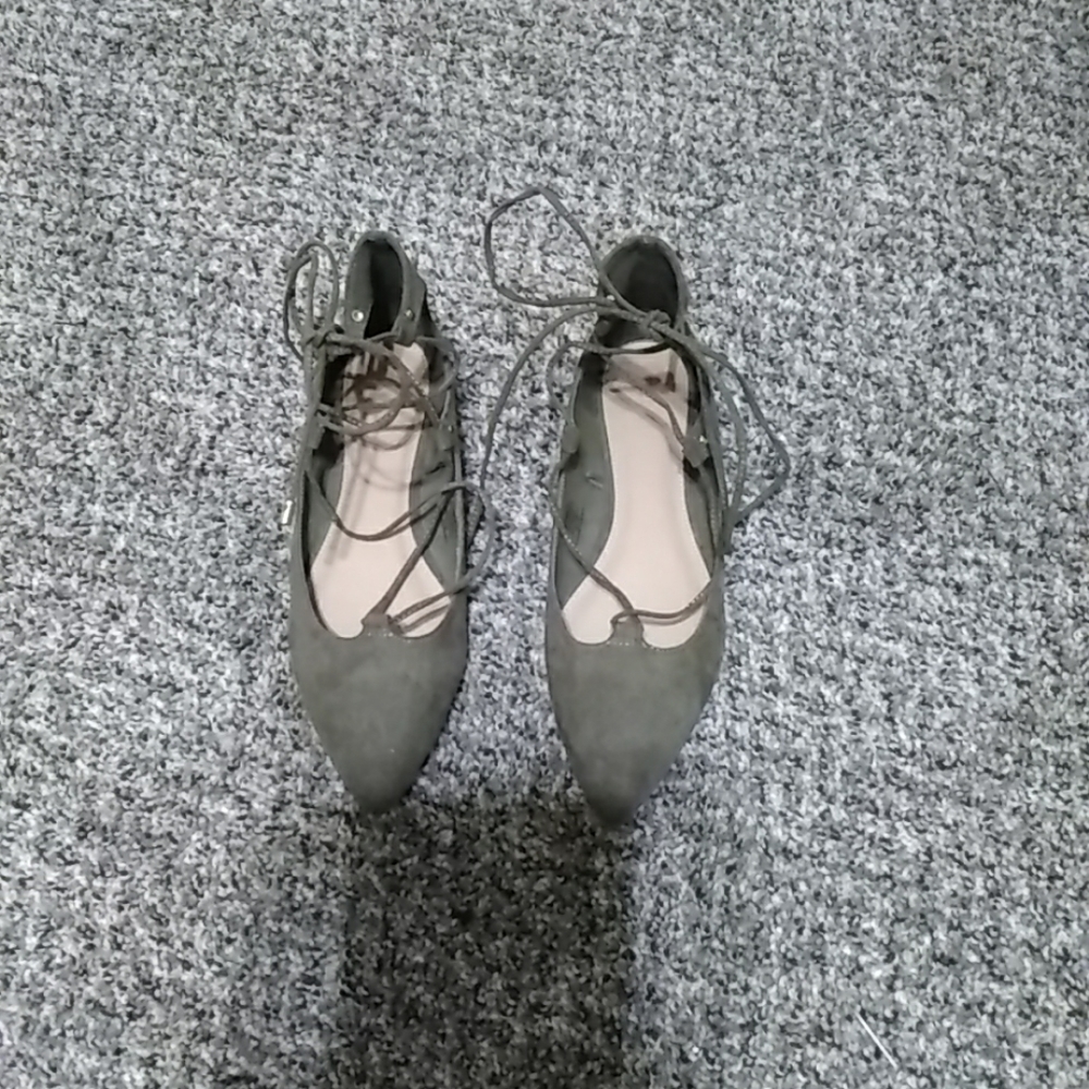 Flat lace up size 7 green sandals